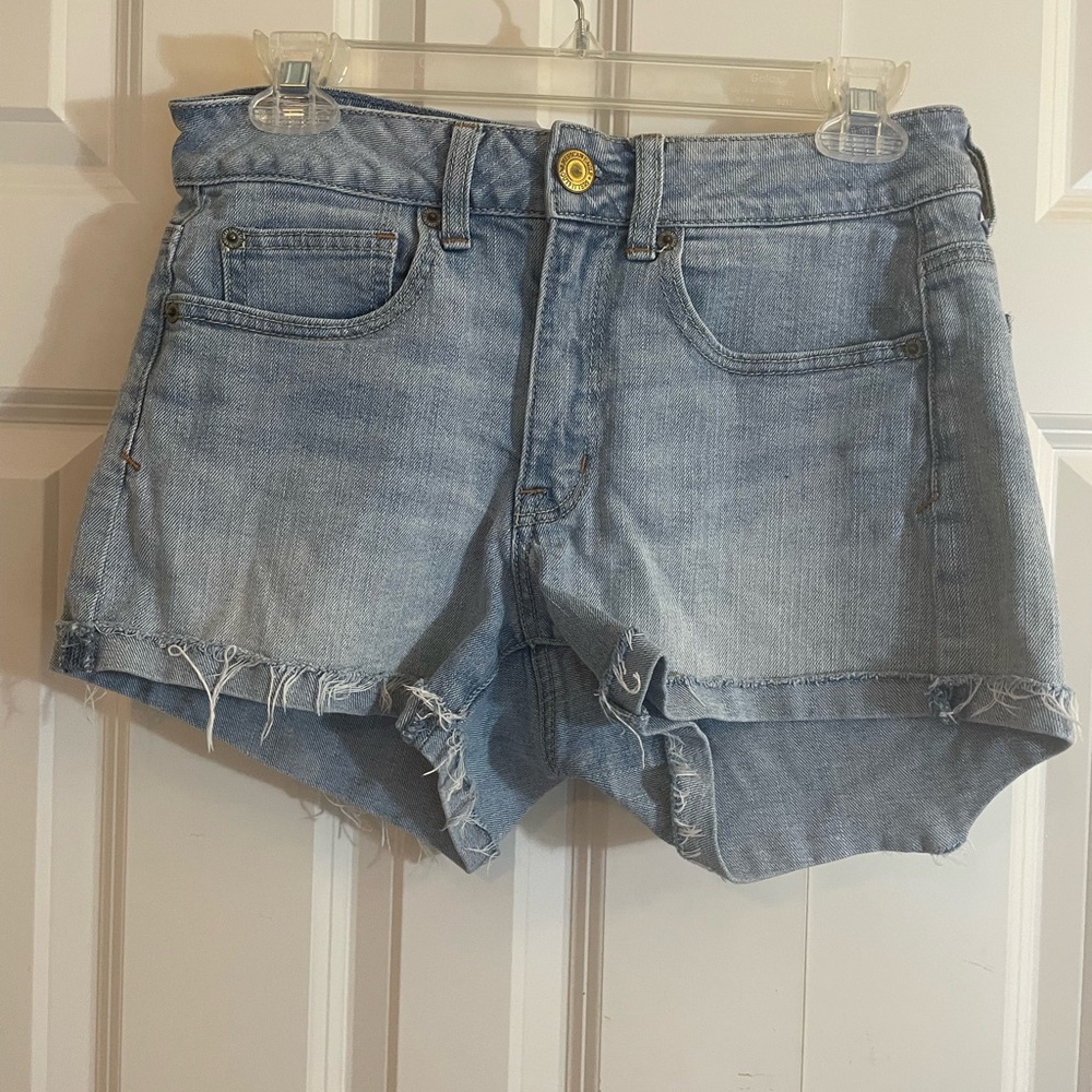 American Eagle Outfitters Blue Jean Shorts Casual Cut-Off Style